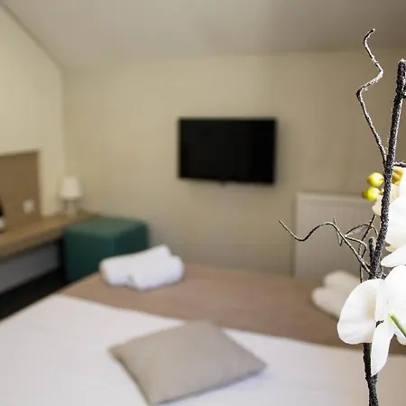 Bed & Breakfast Garni Krevet&dorucak 3*
